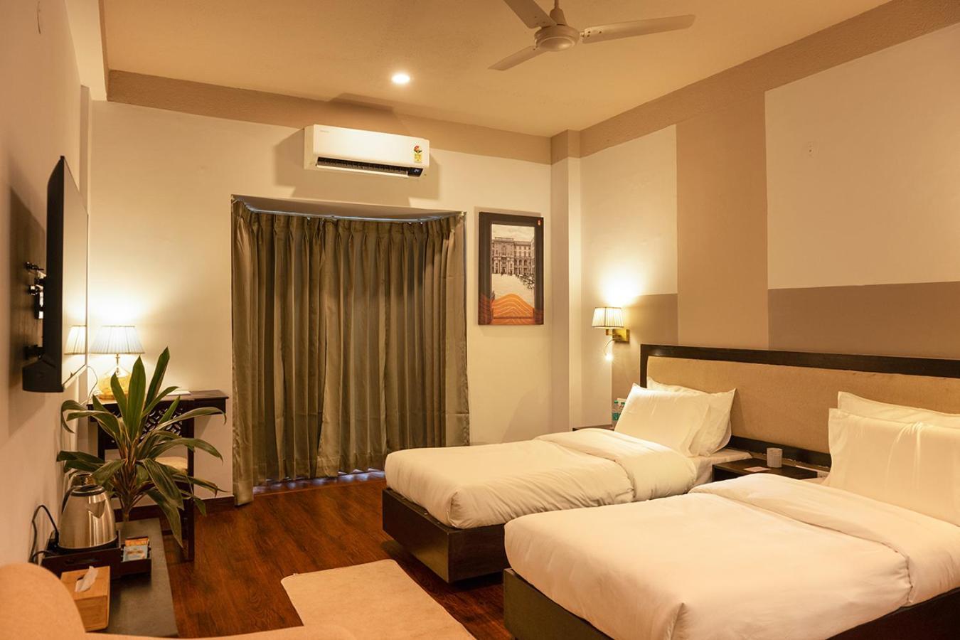 Firebrick Boutique Residences - Amethyst House Gurgaon Exterior photo