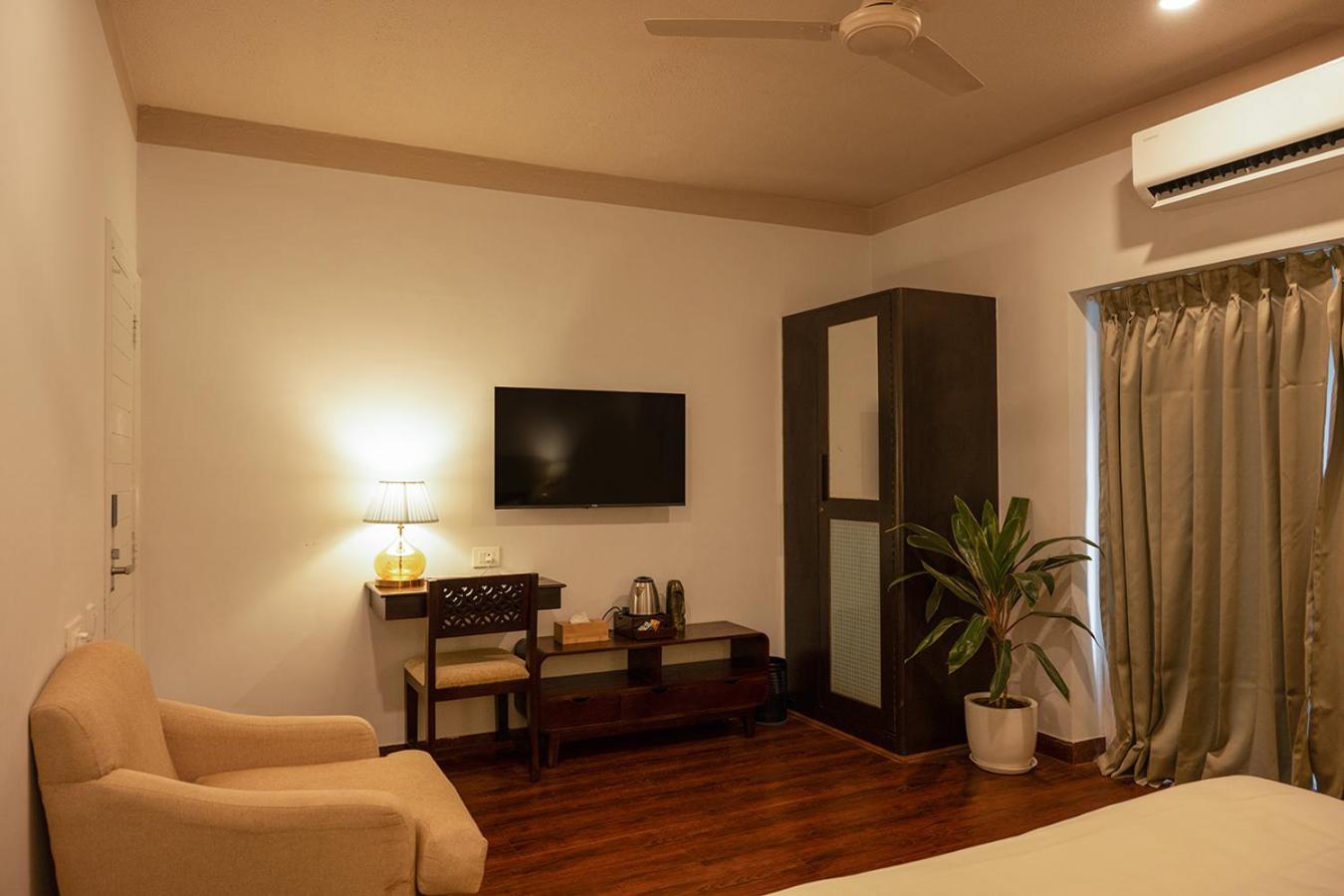 Firebrick Boutique Residences - Amethyst House Gurgaon Exterior photo