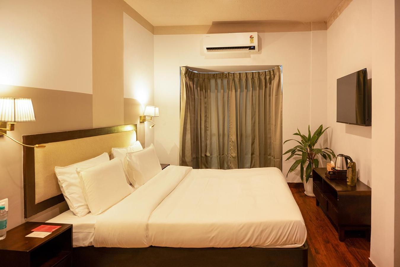 Firebrick Boutique Residences - Amethyst House Gurgaon Exterior photo