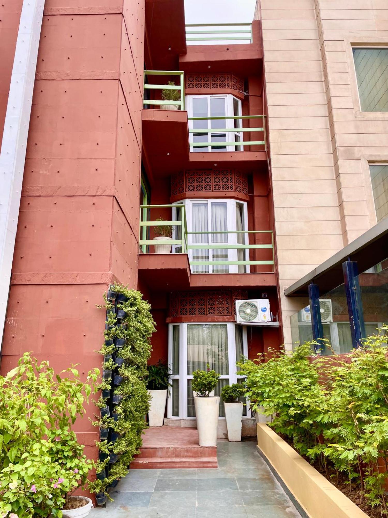 Firebrick Boutique Residences - Amethyst House Gurgaon Exterior photo