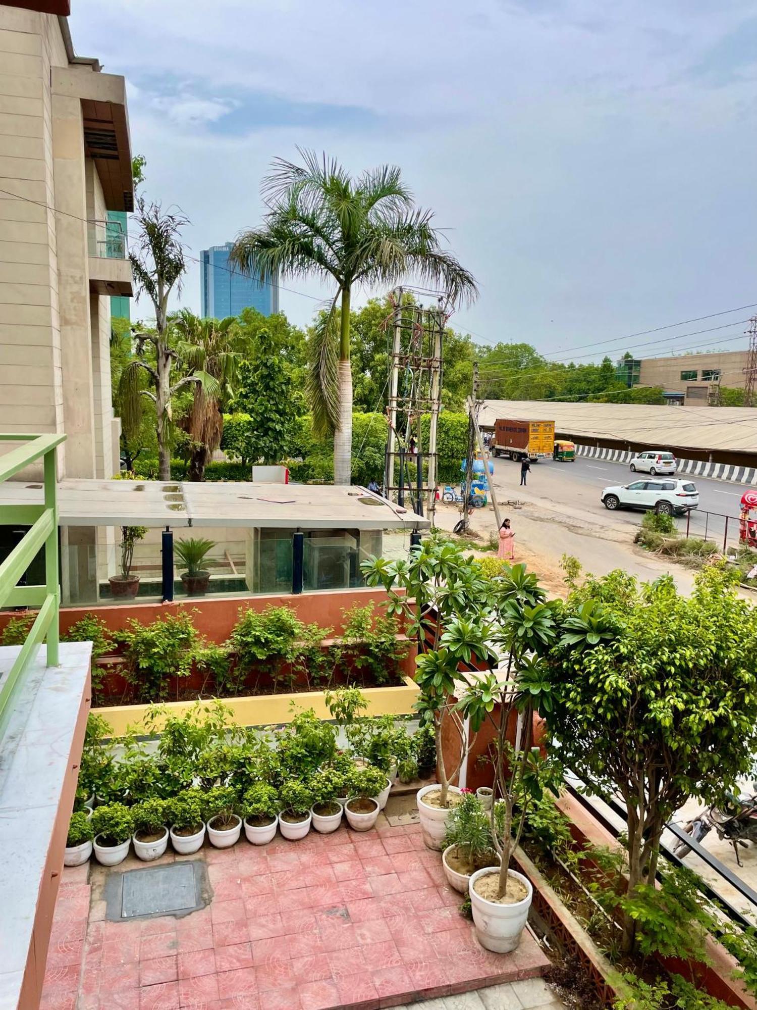 Firebrick Boutique Residences - Amethyst House Gurgaon Exterior photo