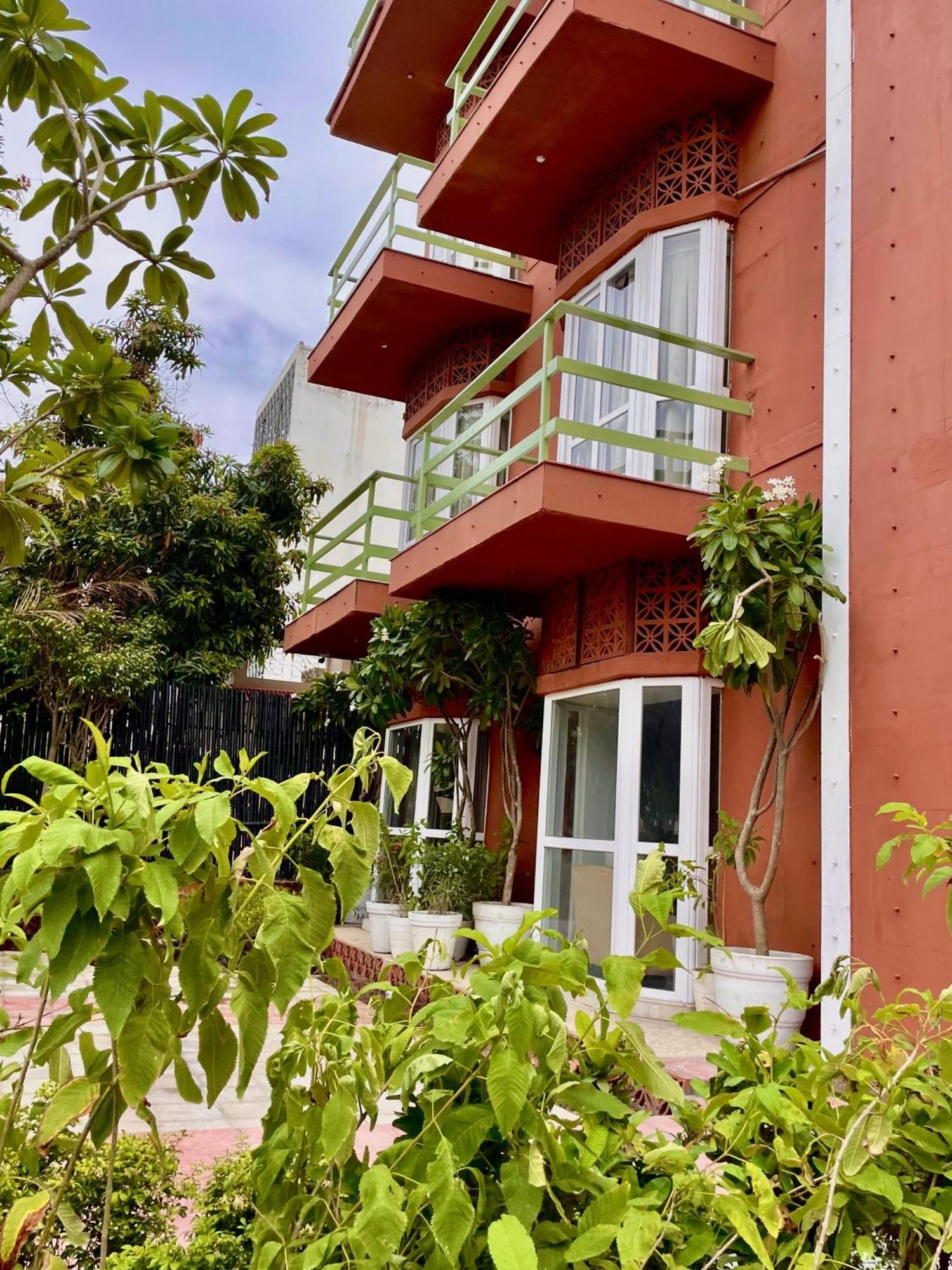 Firebrick Boutique Residences - Amethyst House Gurgaon Exterior photo