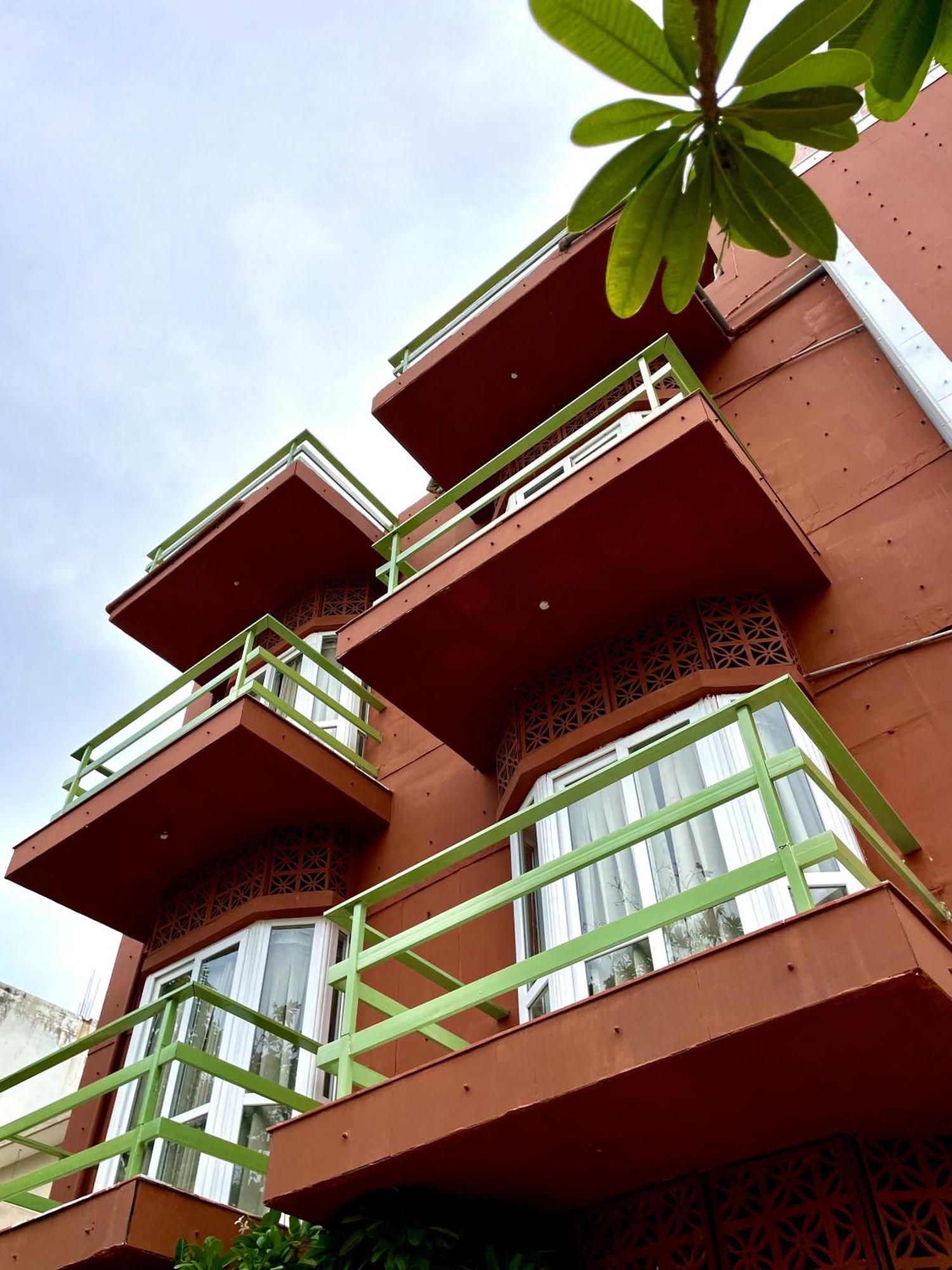 Firebrick Boutique Residences - Amethyst House Gurgaon Exterior photo